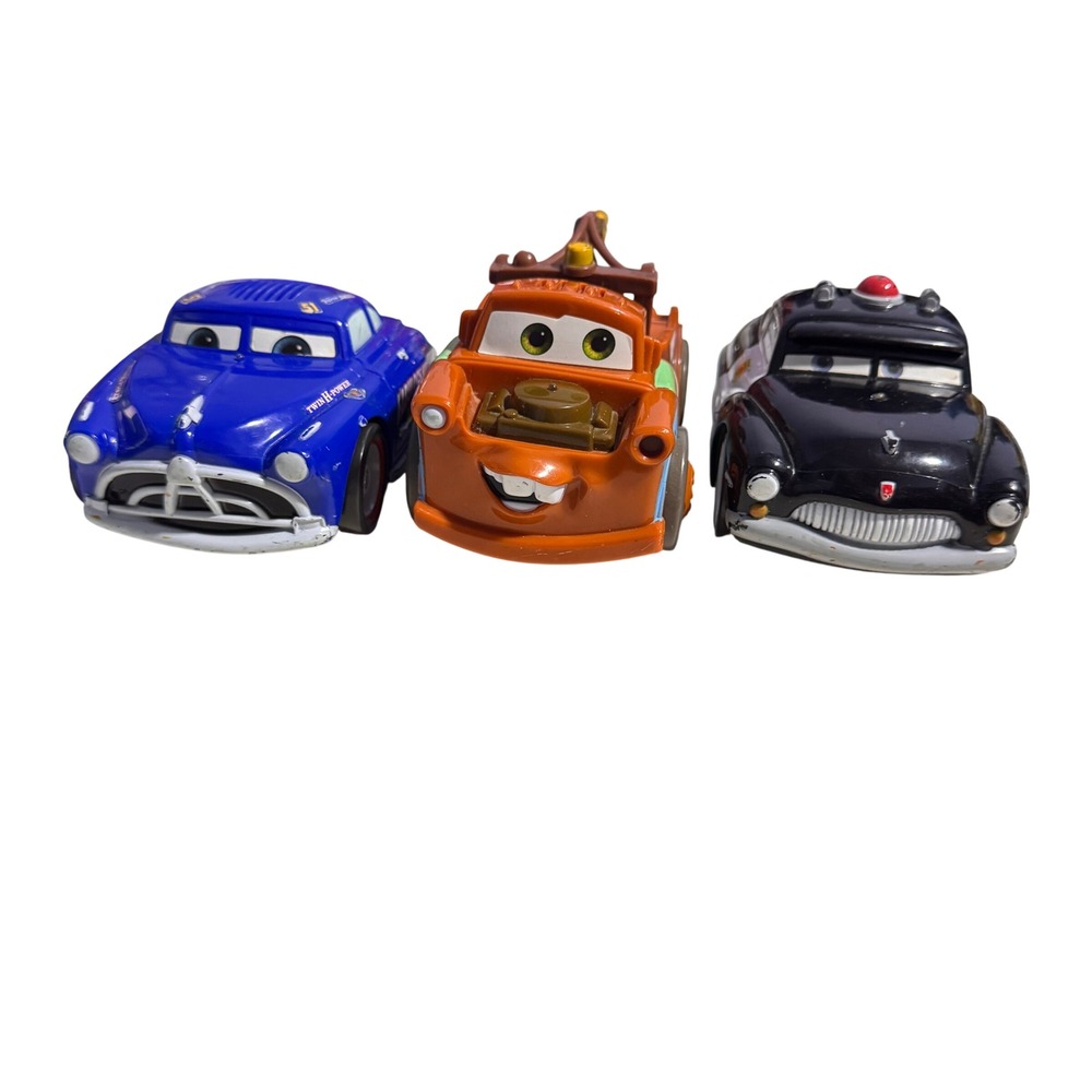 Disney‎ Pixar Cars 2006 Shake N Go Lot Hudson Hornet Mater Sheriff 3 Piece Set